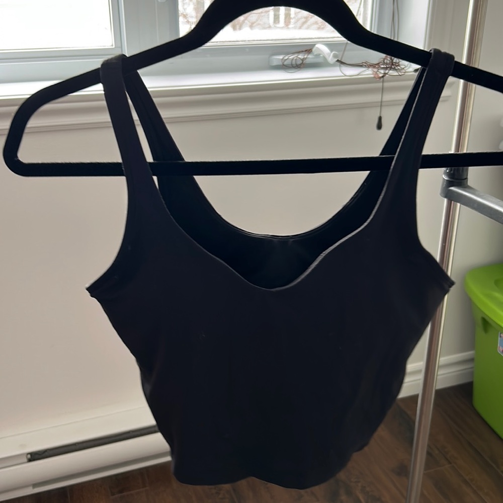 Lululemon tank
